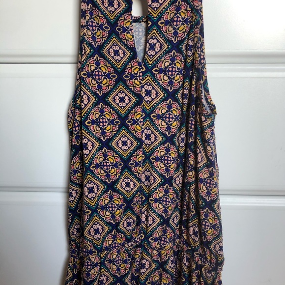 Patterned Romper - Picture 2 of 2